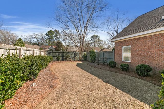 608 Jamestown Blvd, Dothan, AL 36301