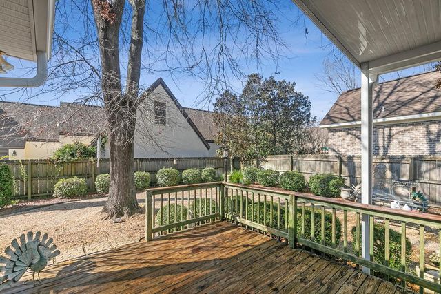 608 Jamestown Blvd, Dothan, AL 36301