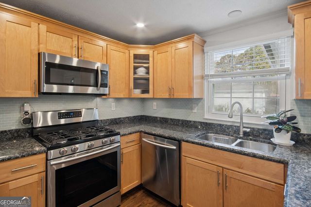 3504 Castlehill Court, Tucker, GA 30084