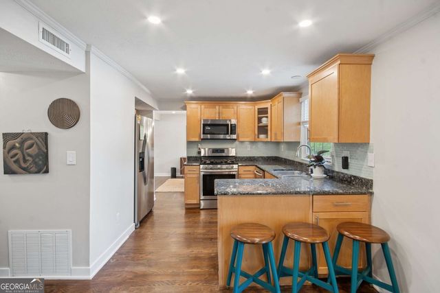 3504 Castlehill Court, Tucker, GA 30084