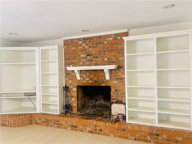 437 HIGHPOINT Drive, Alexandria, LA 71303