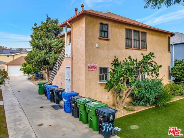 3725 S Victoria Avenue, Los Angeles, CA 90016