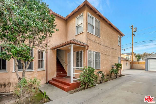3725 S Victoria Avenue, Los Angeles, CA 90016