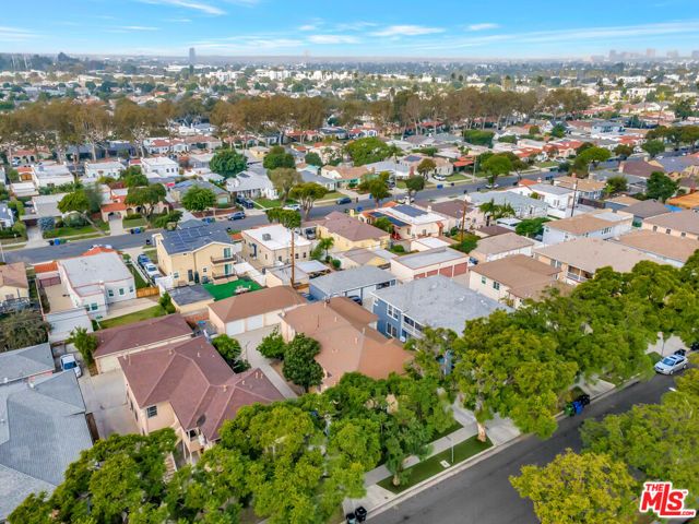 3725 S Victoria Avenue, Los Angeles, CA 90016