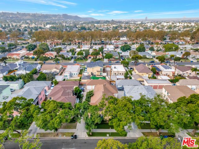 3725 S Victoria Avenue, Los Angeles, CA 90016