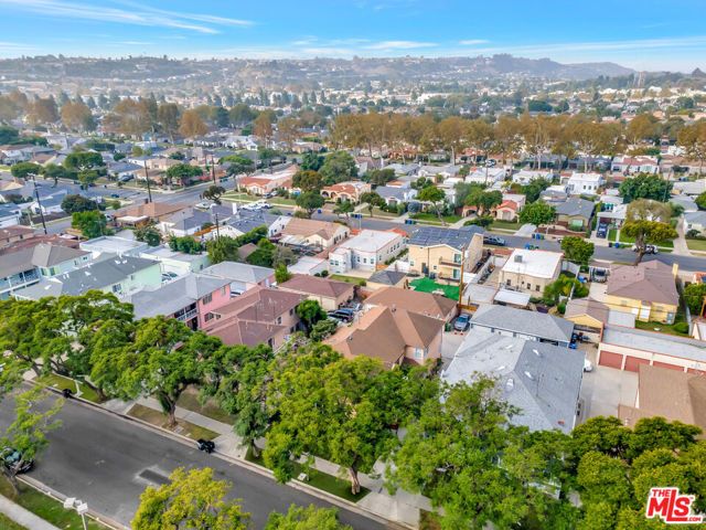 3725 S Victoria Avenue, Los Angeles, CA 90016