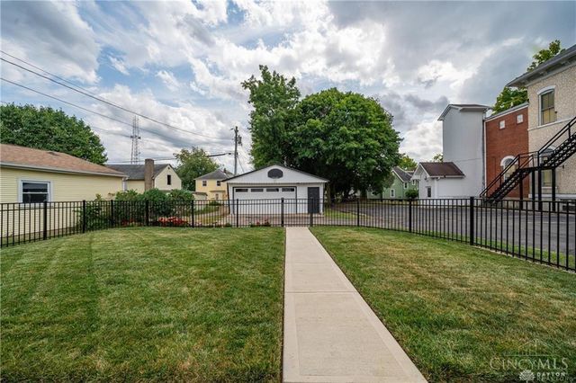 214 Hay Avenue, Brookville, OH 45309