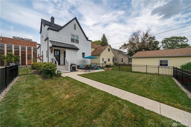 214 Hay Avenue, Brookville, OH 45309