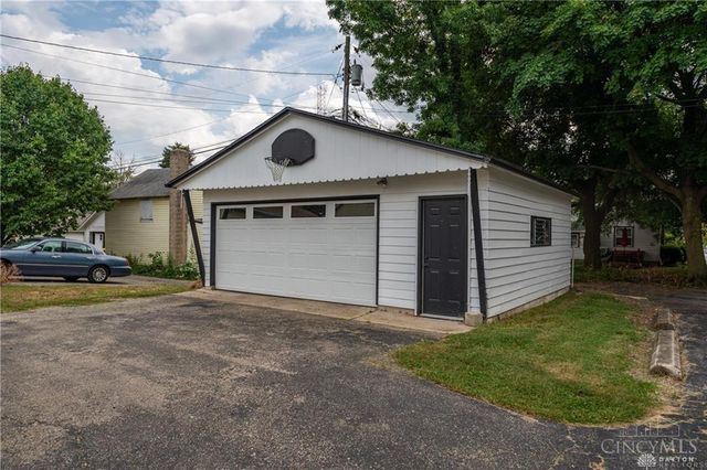 214 Hay Avenue, Brookville, OH 45309
