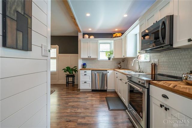 214 Hay Avenue, Brookville, OH 45309