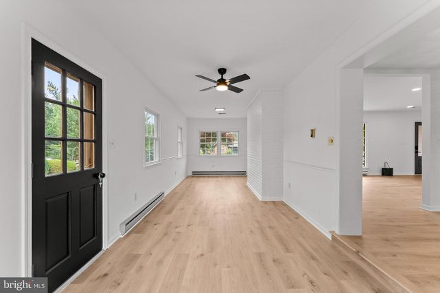 9706 SIGNAL CT, Manassas, VA 20111