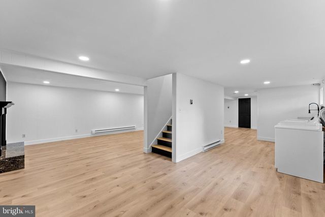 9706 SIGNAL CT, Manassas, VA 20111