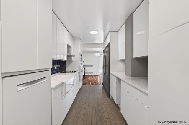 1717 Alexander Ave Apt 403, Cheyenne, WY 82001