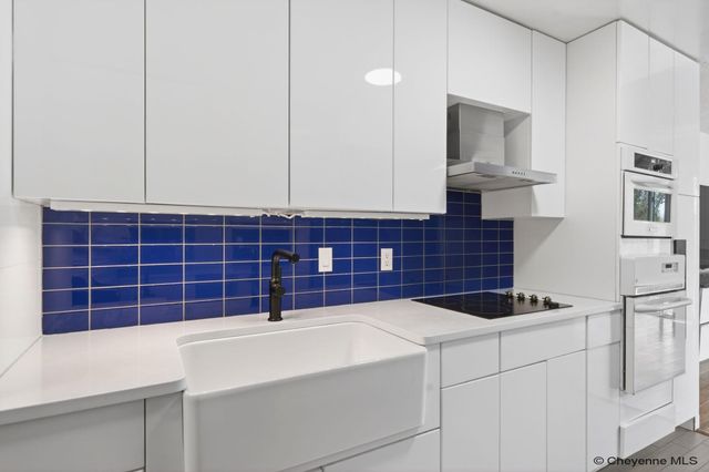1717 Alexander Ave Apt 403, Cheyenne, WY 82001