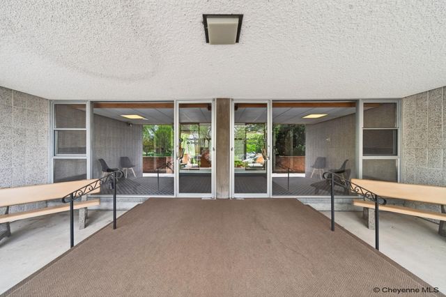1717 Alexander Ave Apt 403, Cheyenne, WY 82001