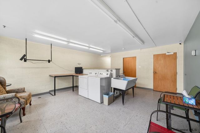 1717 Alexander Ave Apt 403, Cheyenne, WY 82001