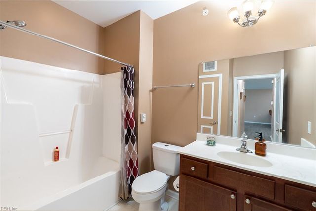 4301 Colindale Rd Apt 204, Chesapeake, VA 23321