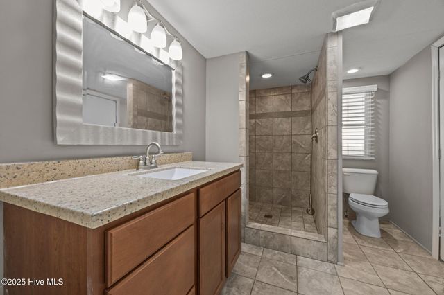 291 Meadow Lane, Burgaw, NC 28425