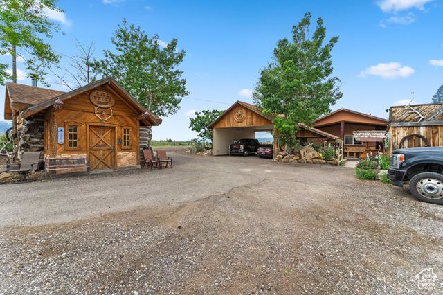 1665 E 1200 N, Mt Pleasant, UT 84647