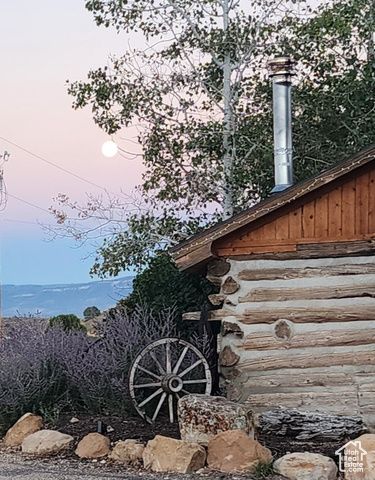 1665 E 1200 N, Mt Pleasant, UT 84647