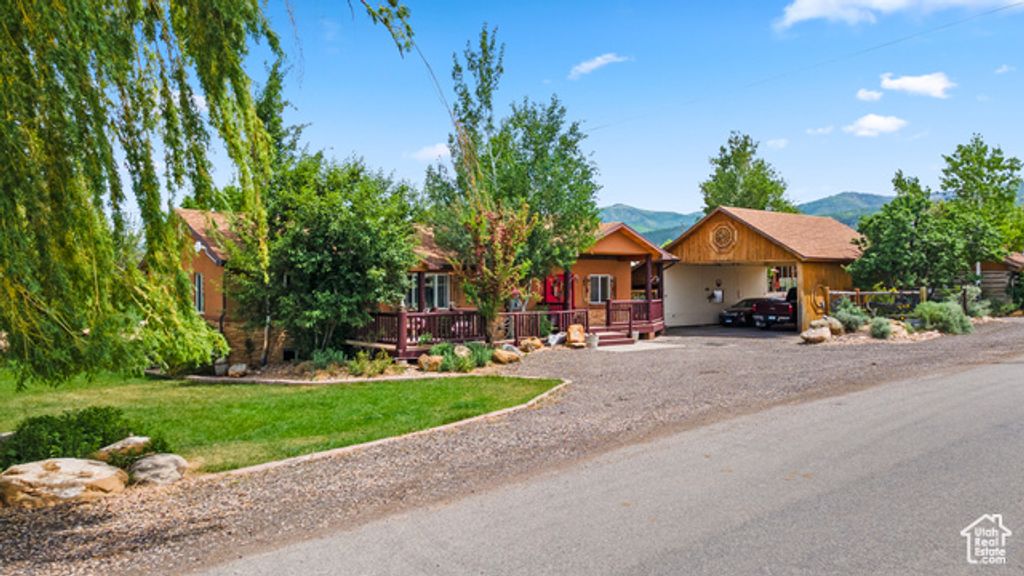 1665 E 1200 N, Mt Pleasant, UT 84647