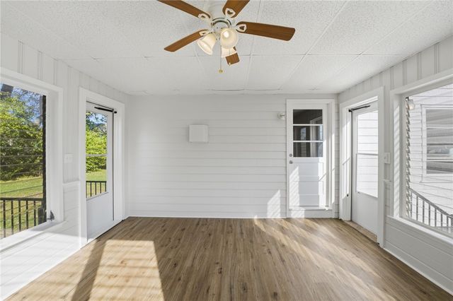 12 Oakland Avenue, Johnston, RI 02919