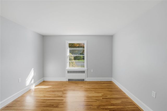 12 Oakland Avenue, Johnston, RI 02919