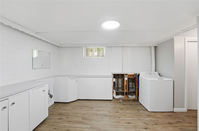 12 Oakland Avenue, Johnston, RI 02919