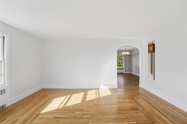 12 Oakland Avenue, Johnston, RI 02919