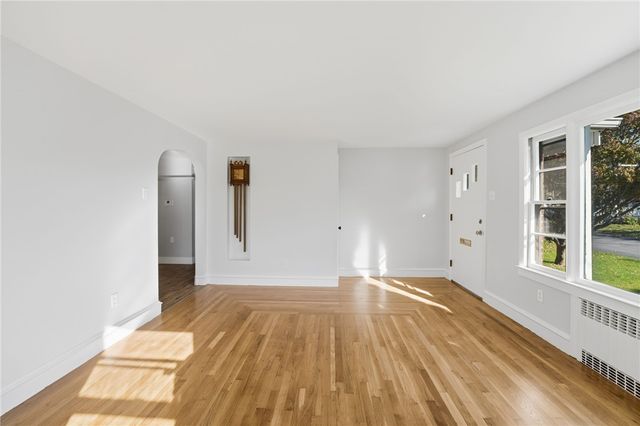 12 Oakland Avenue, Johnston, RI 02919