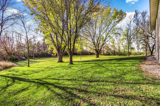 4221 75th Street NW, Pennock, MN 56279