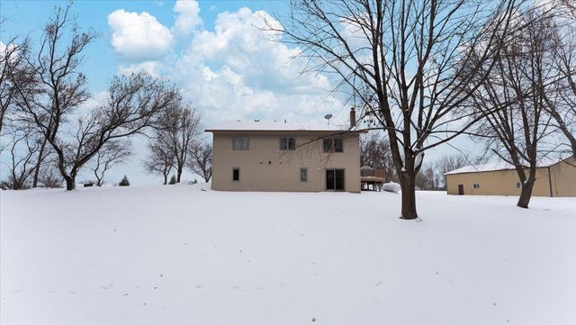 4221 75th Street NW, Pennock, MN 56279