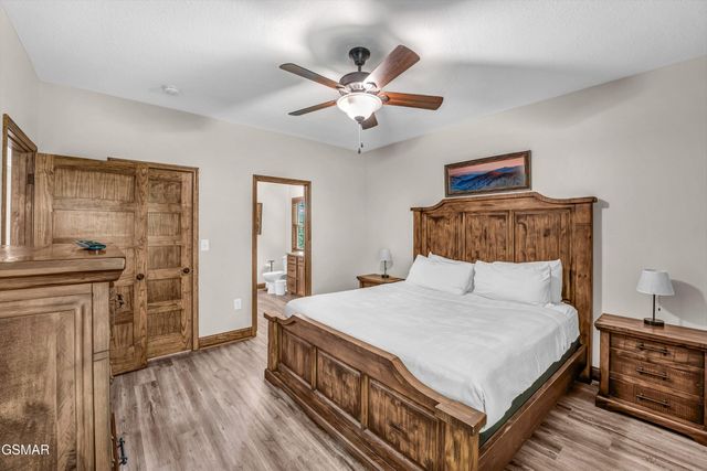 2123 Megan Ridge Drive, Sevierville, TN 37876