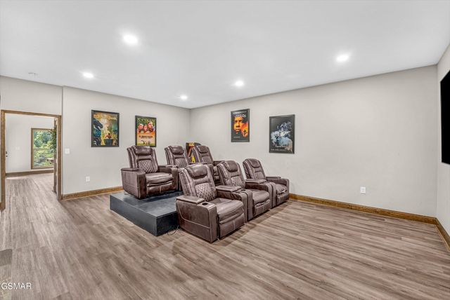 2123 Megan Ridge Drive, Sevierville, TN 37876