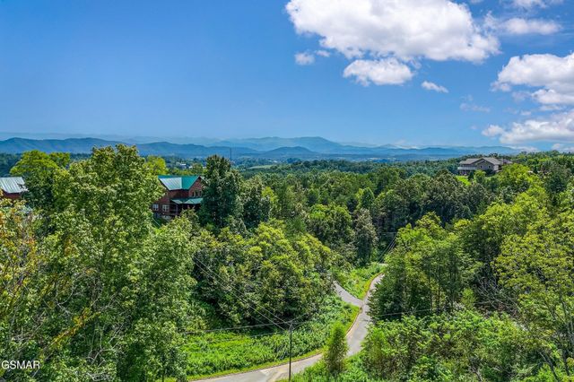 2123 Megan Ridge Drive, Sevierville, TN 37876