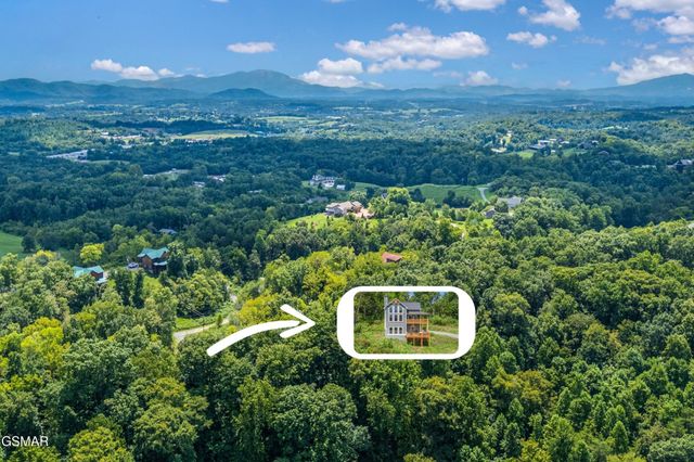 2123 Megan Ridge Drive, Sevierville, TN 37876