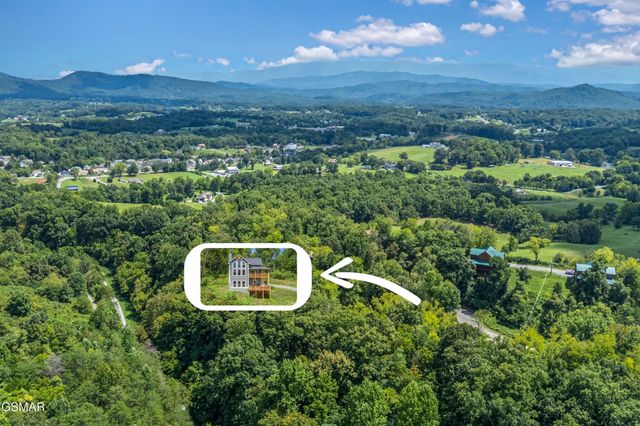 2123 Megan Ridge Drive, Sevierville, TN 37876