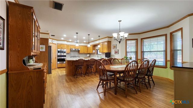 847 Oliver Road, Victoria, TX 77904