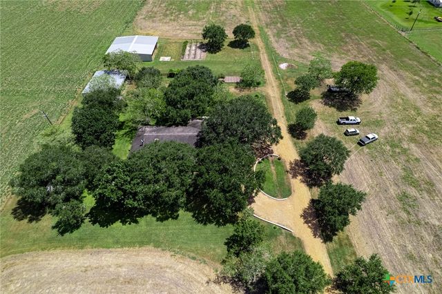 847 Oliver Road, Victoria, TX 77904