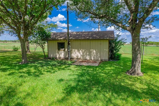 847 Oliver Road, Victoria, TX 77904
