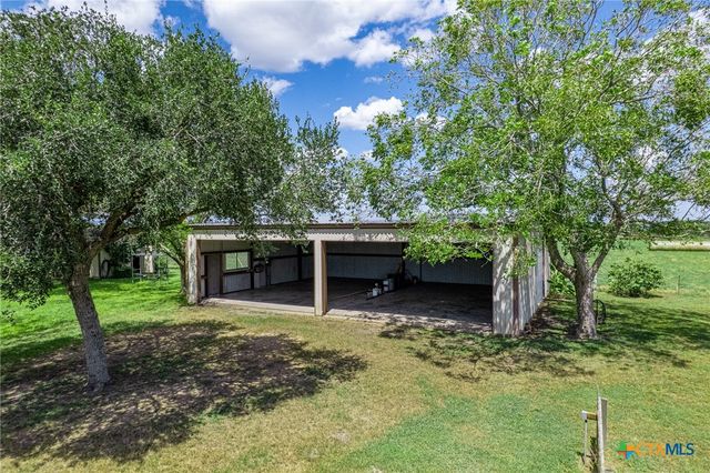 847 Oliver Road, Victoria, TX 77904