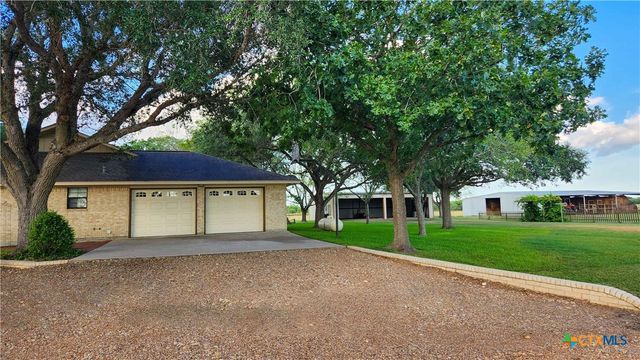 847 Oliver Road, Victoria, TX 77904