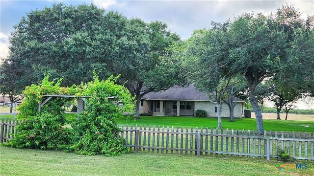 847 Oliver Road, Victoria, TX 77904