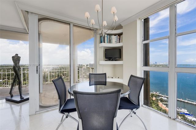 4000 Towerside Ter 1701, Miami, FL 33138