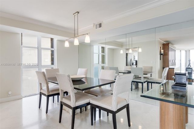 4000 Towerside Ter 1701, Miami, FL 33138