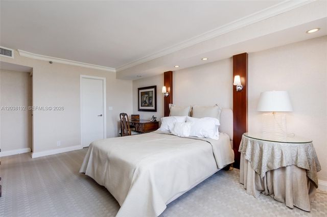 4000 Towerside Ter 1701, Miami, FL 33138