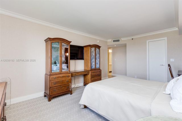 4000 Towerside Ter 1701, Miami, FL 33138