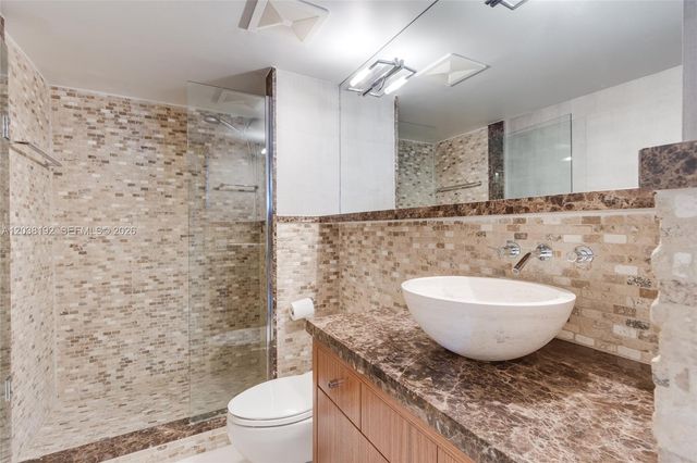 4000 Towerside Ter 1701, Miami, FL 33138
