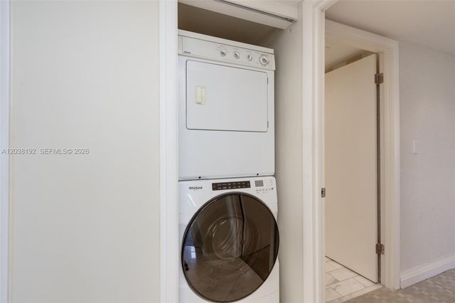 4000 Towerside Ter 1701, Miami, FL 33138