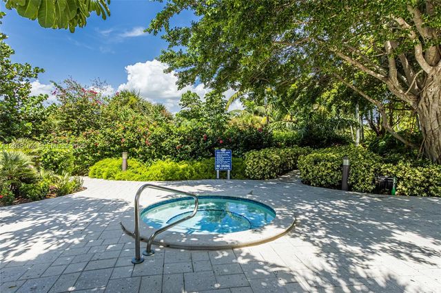 4000 Towerside Ter 1701, Miami, FL 33138